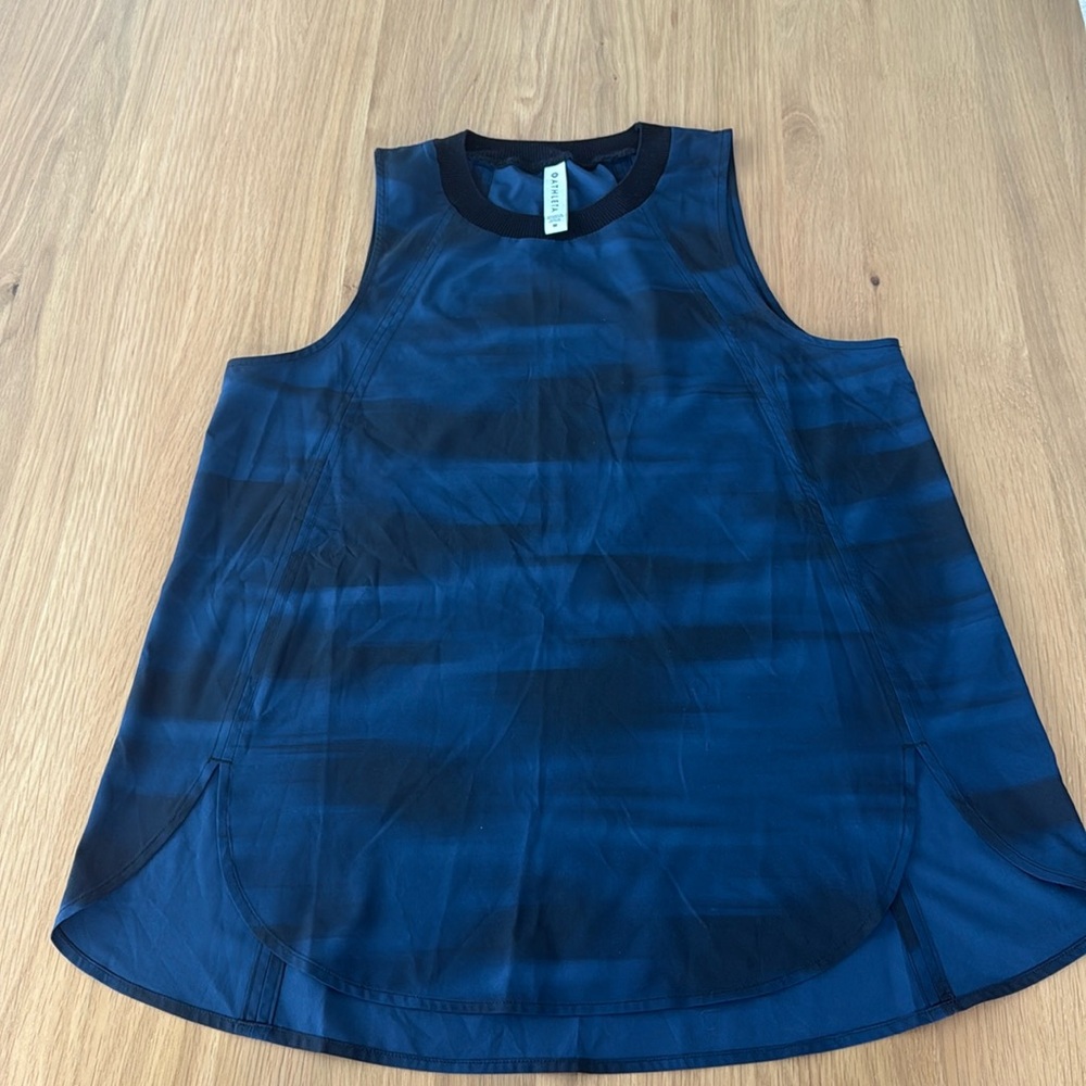 Athleta sleeveless athletics top, blue and black, size M, gently worn